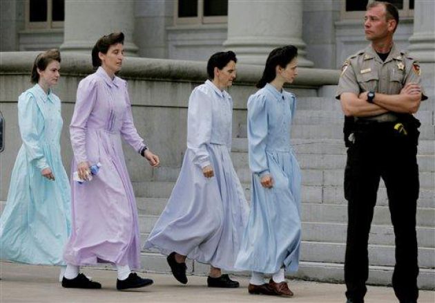 Raid On Polygamou Sec In Texas Raises Rights Issues 6491